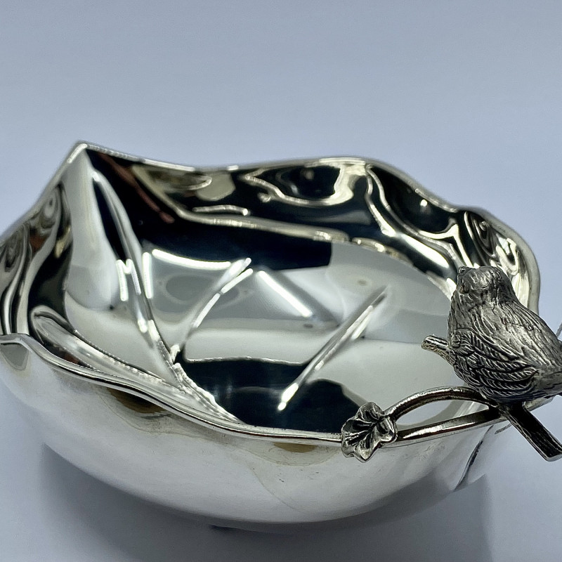 Серебряная чаша